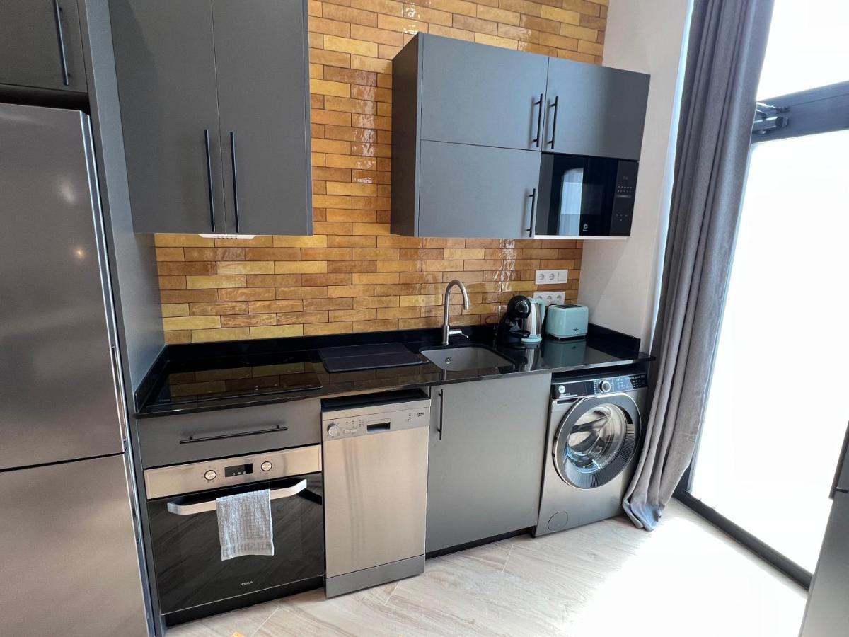 Vip Apartments Valence Extérieur photo