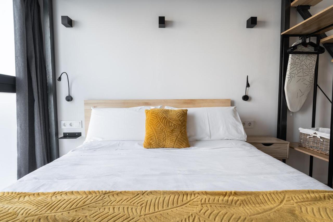 Vip Apartments Valence Extérieur photo