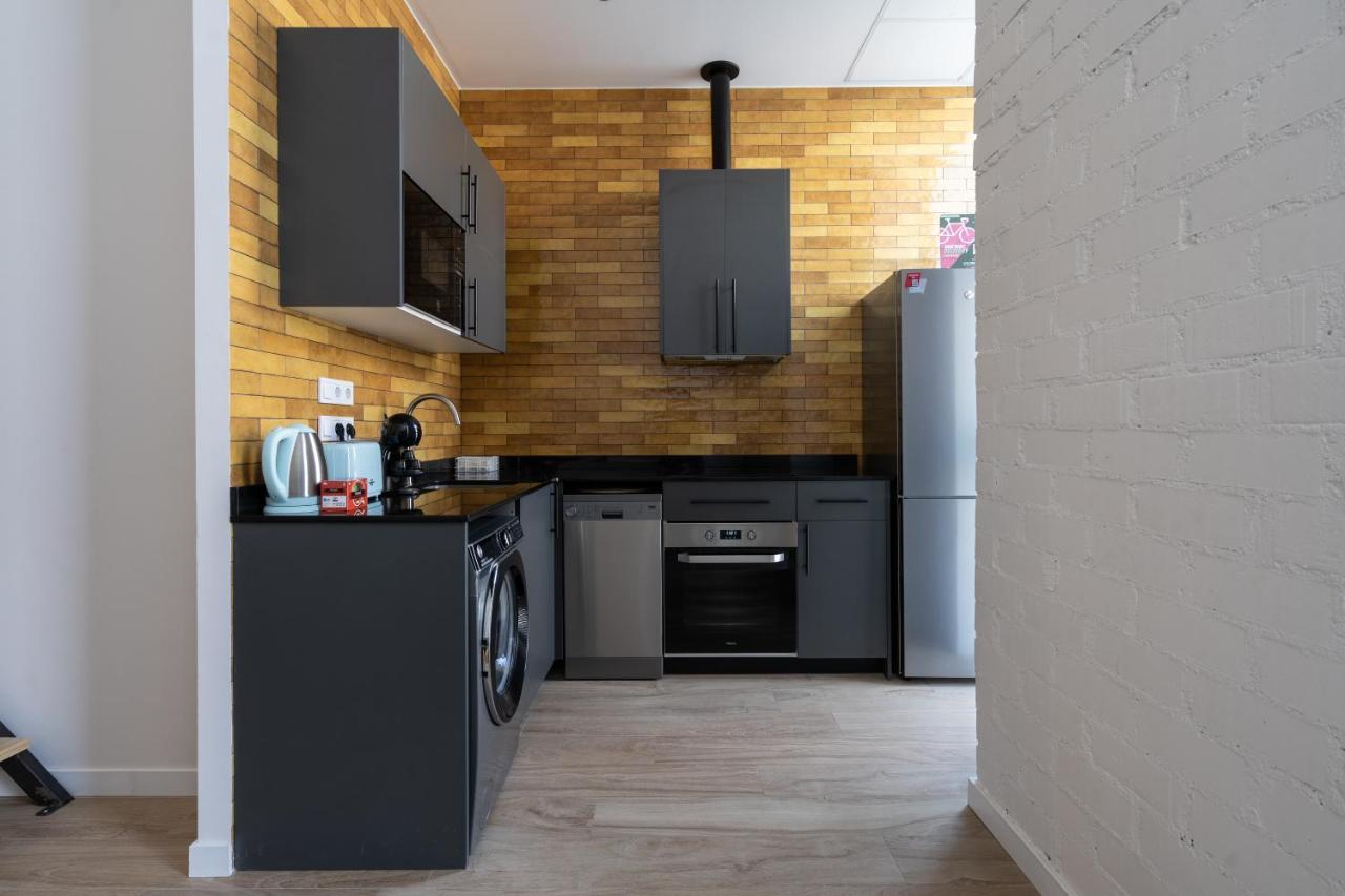 Vip Apartments Valence Extérieur photo