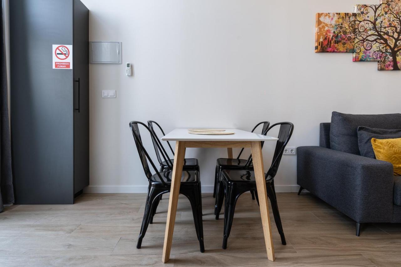 Vip Apartments Valence Extérieur photo
