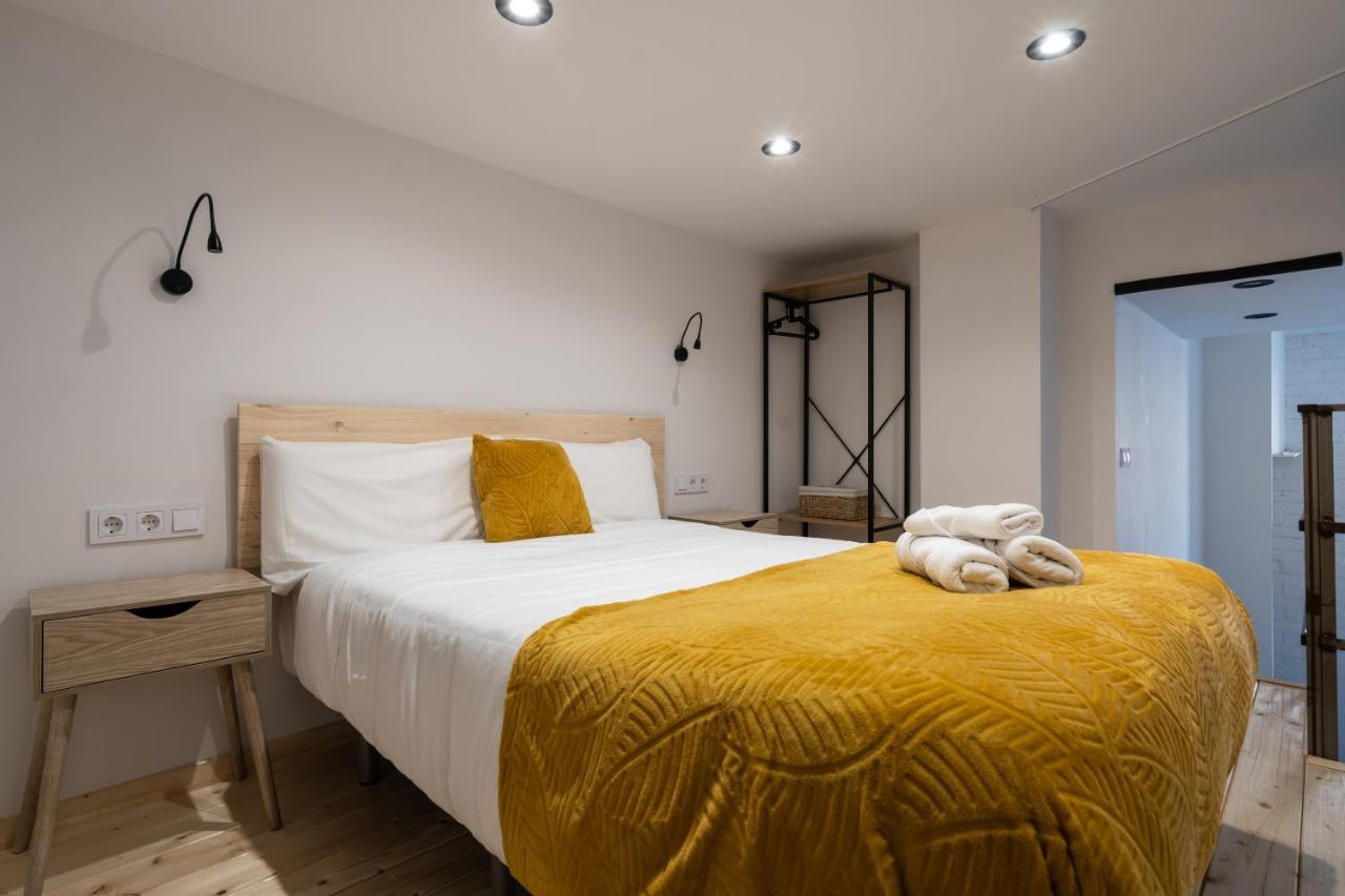 Vip Apartments Valence Extérieur photo