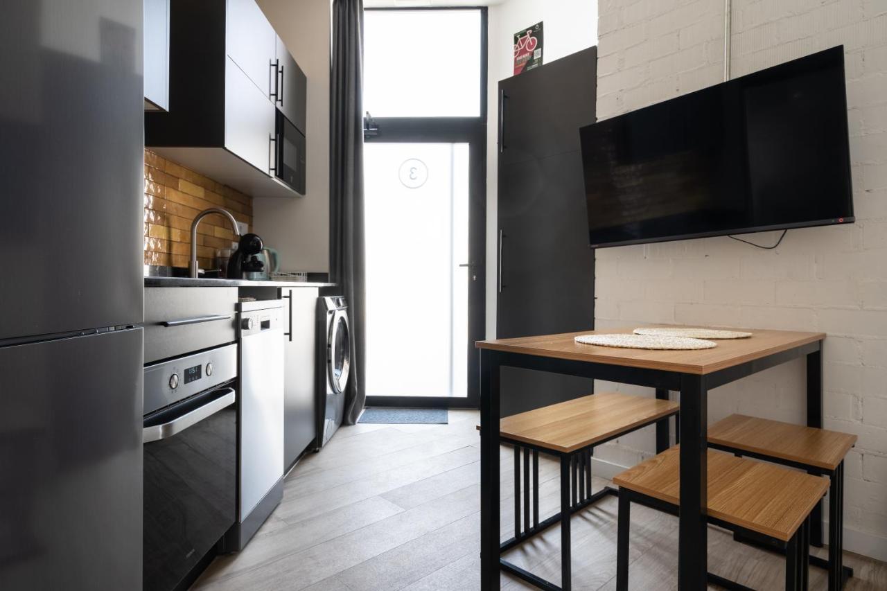 Vip Apartments Valence Extérieur photo
