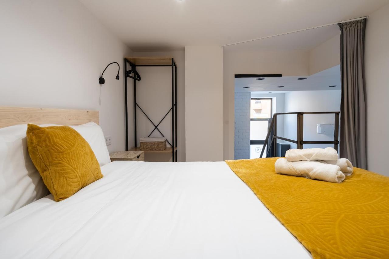 Vip Apartments Valence Extérieur photo