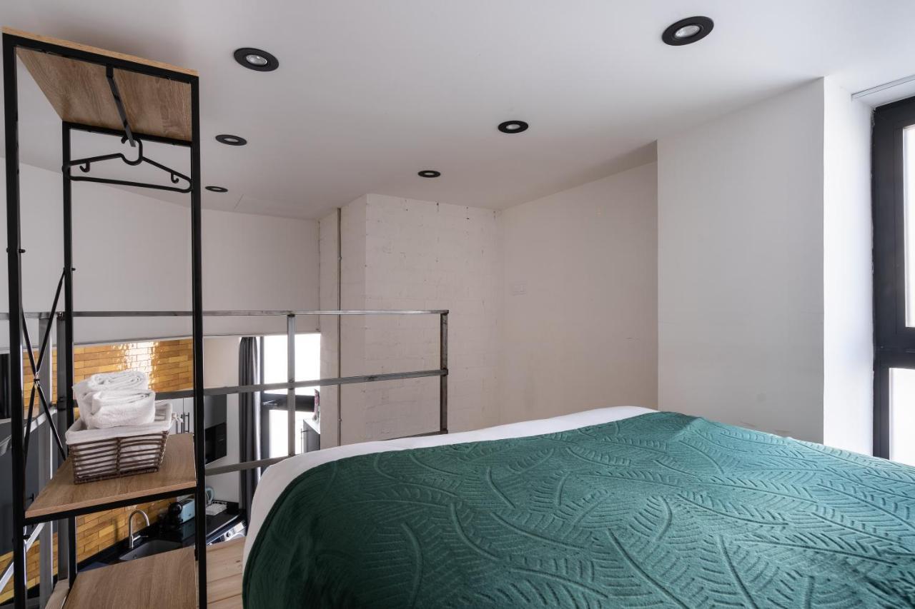 Vip Apartments Valence Extérieur photo